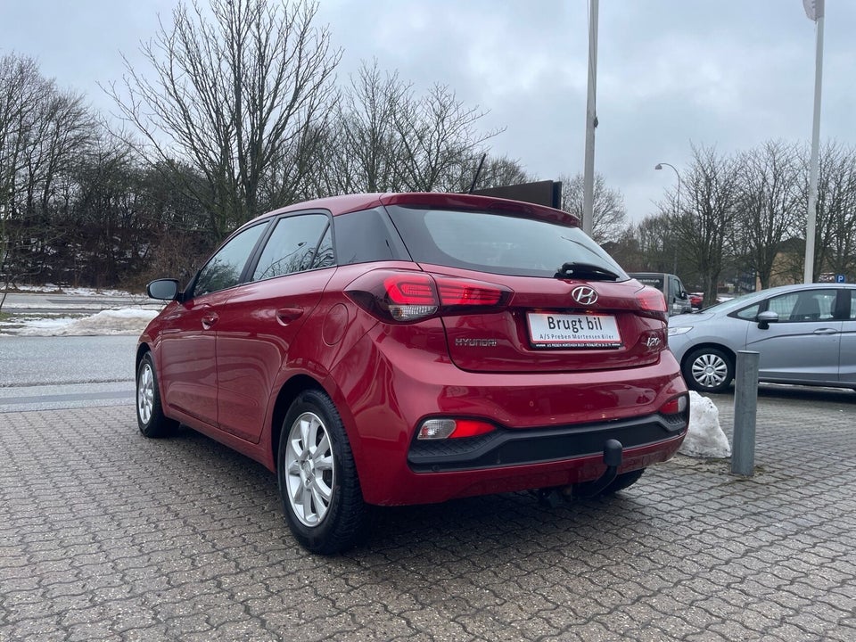 Hyundai i20 1,25 Style 5d