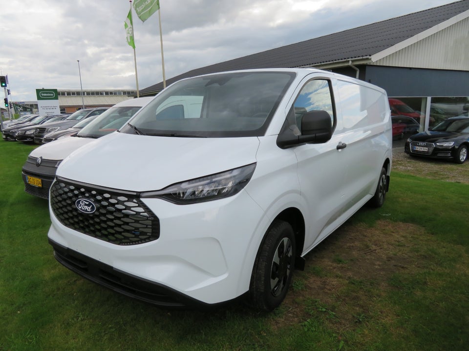 Ford E-Transit Custom 320L 64 Trend