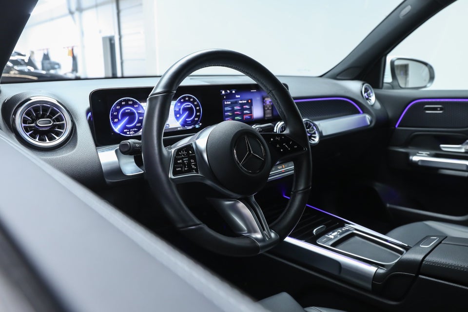 Mercedes EQB350 Progressive Advance Plus 4Matic 5d