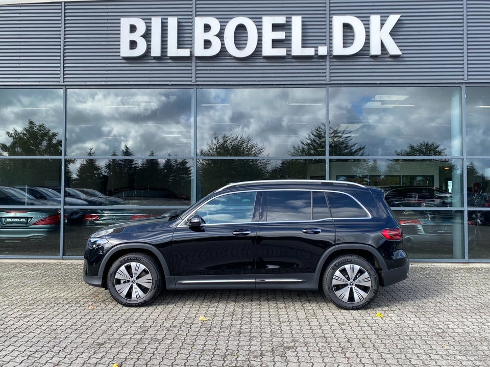 Mercedes EQB300 Progressive Advance Plus 4Matic 5d