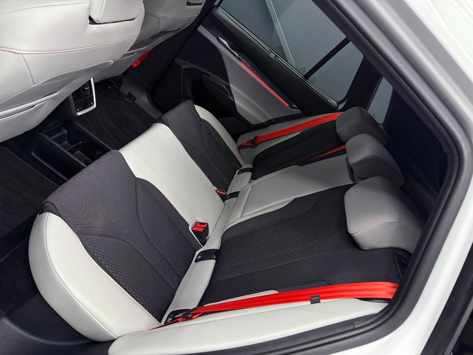 Skoda Elroq 85 iV Lodge 5d