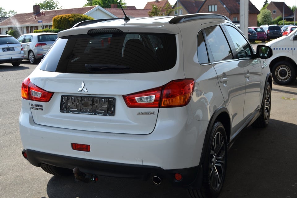 Mitsubishi ASX 1,6 Invite 5d