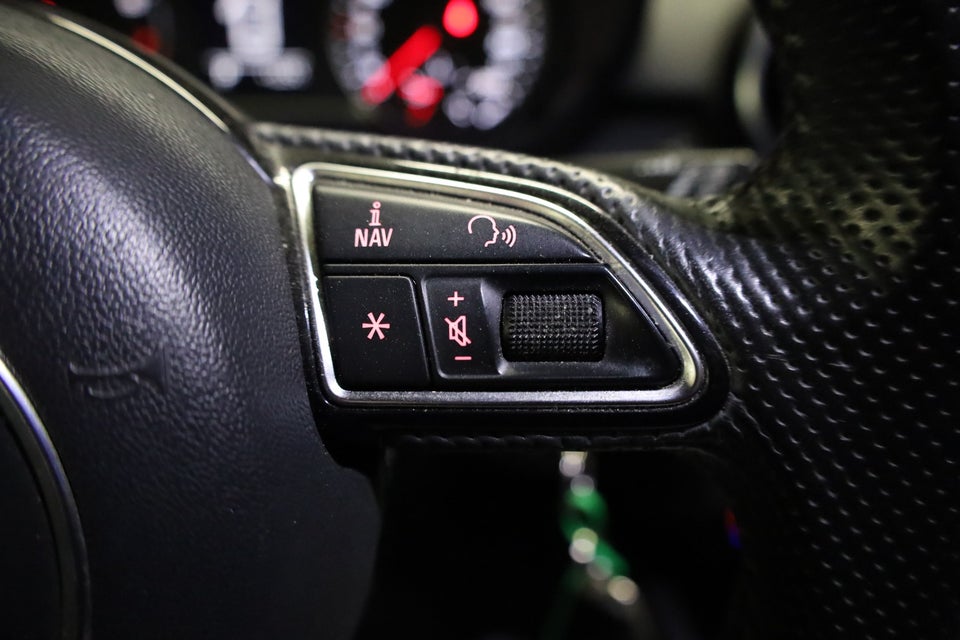 Audi A1 1,4 TFSi 185 S-line Sportback  S-tr. 5d