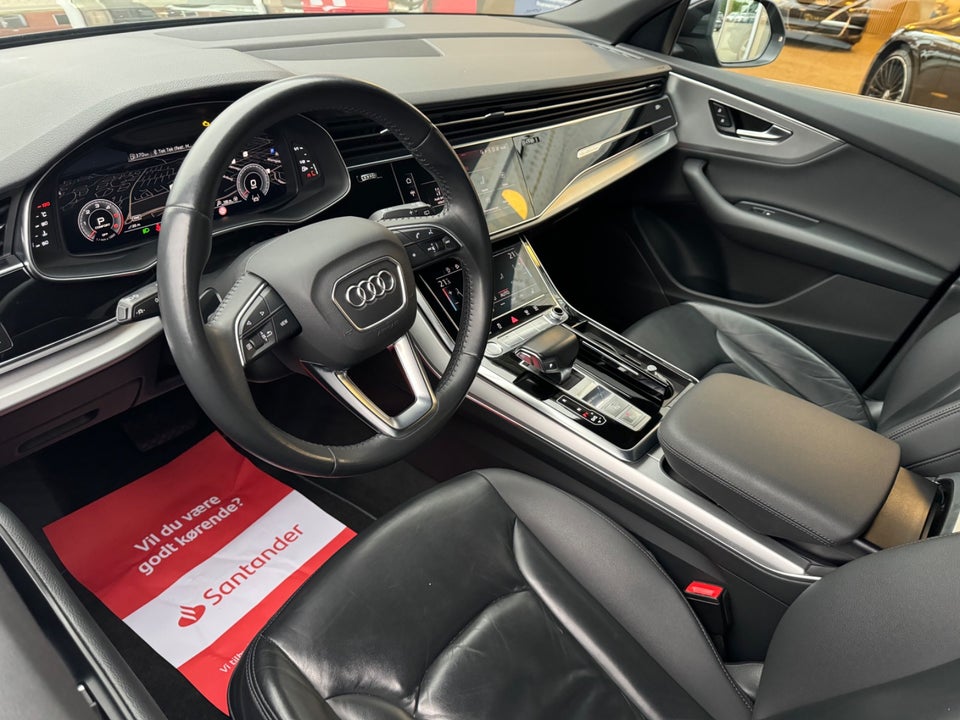 Audi Q8 50 TDi quattro Tiptr. 5d