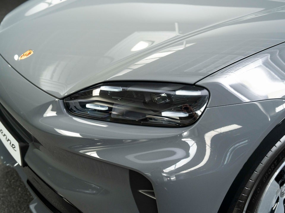 Porsche Cayenne Electric Coupé 5d