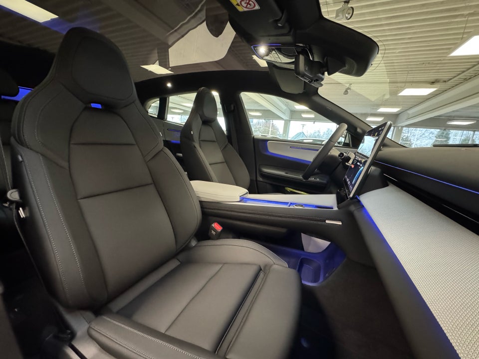 Polestar 4 Long Range AWD 5d