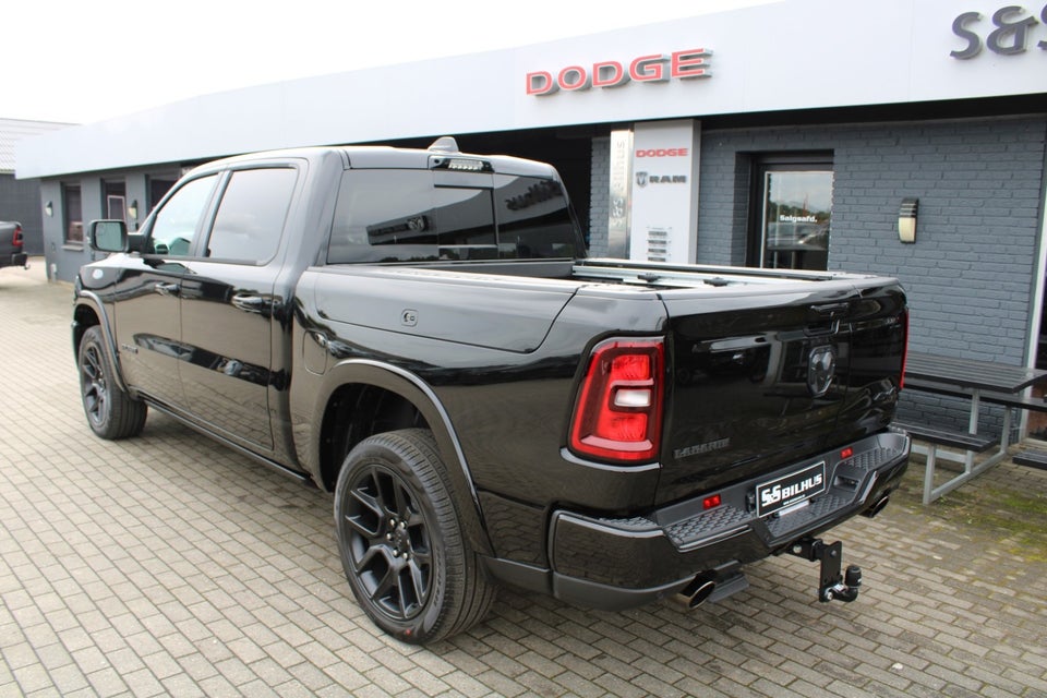 Dodge RAM 1500 3,0 Laramie Night aut. 4d