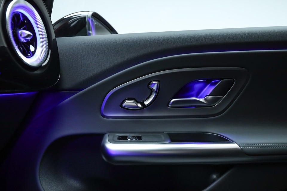 Mercedes CLA250+ EQ Progressive 4d