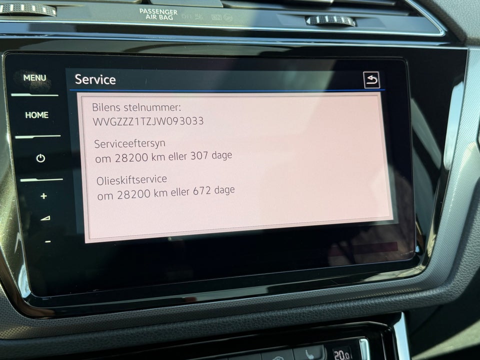 VW Touran 2,0 TDi 150 R-line DSG 7prs 5d