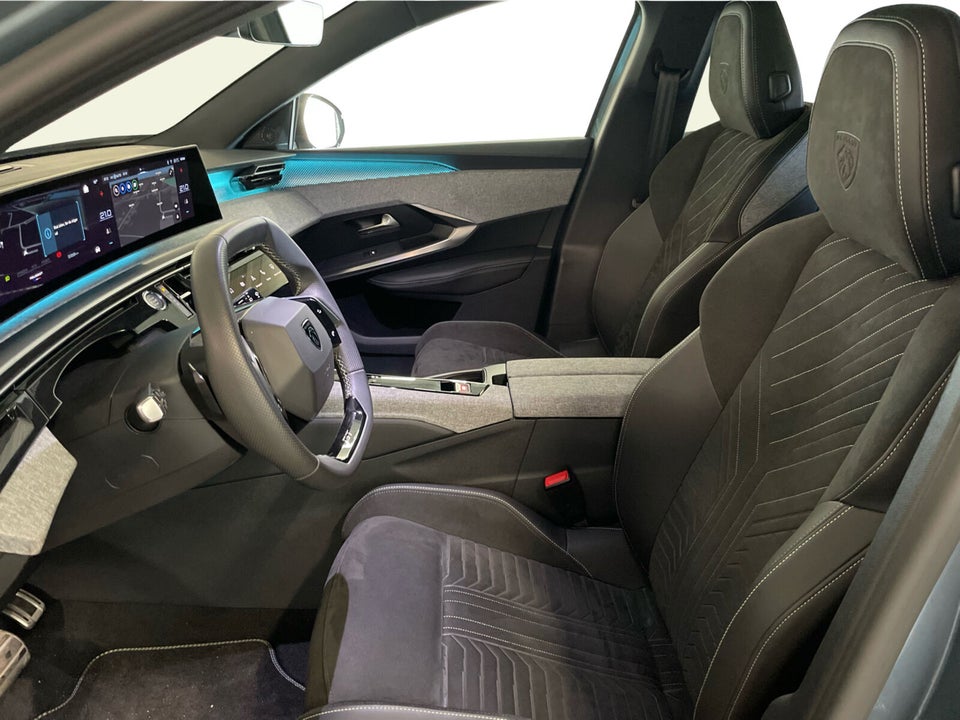 Peugeot e-5008 77 GT Pack 7prs 5d