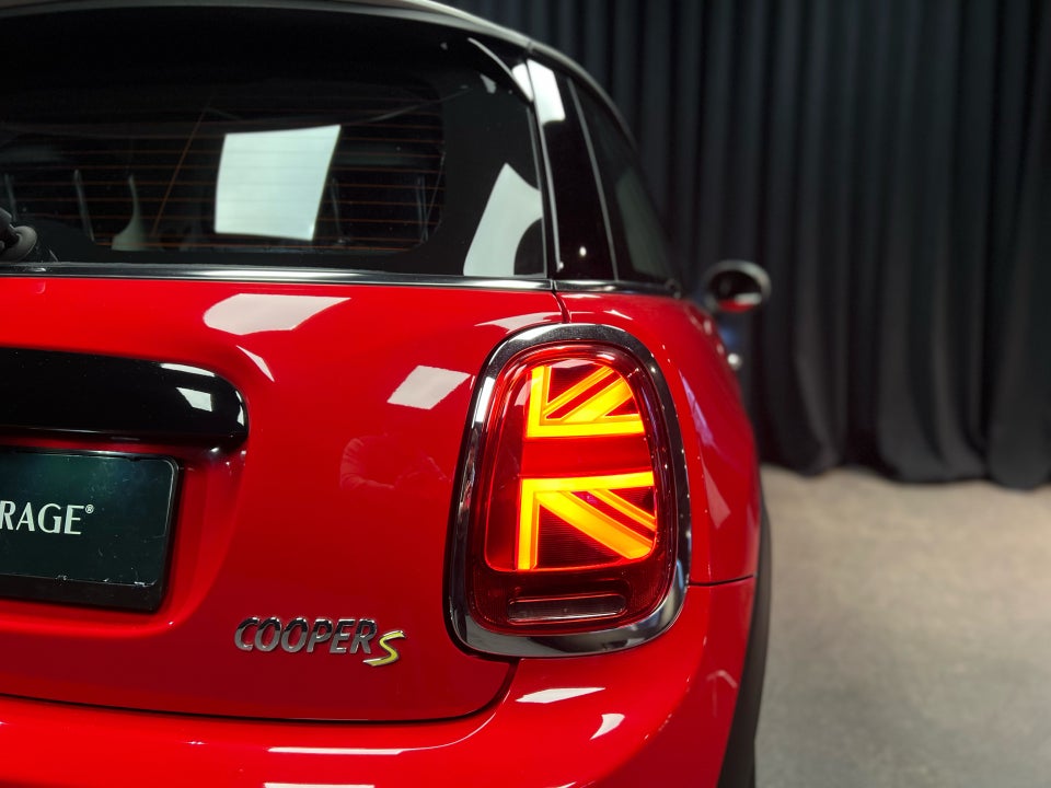 MINI Cooper SE Edition Premium Plus 3d