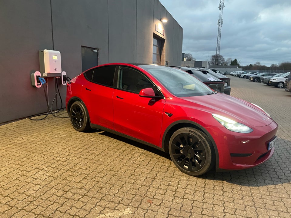 Tesla Model Y RWD 5d