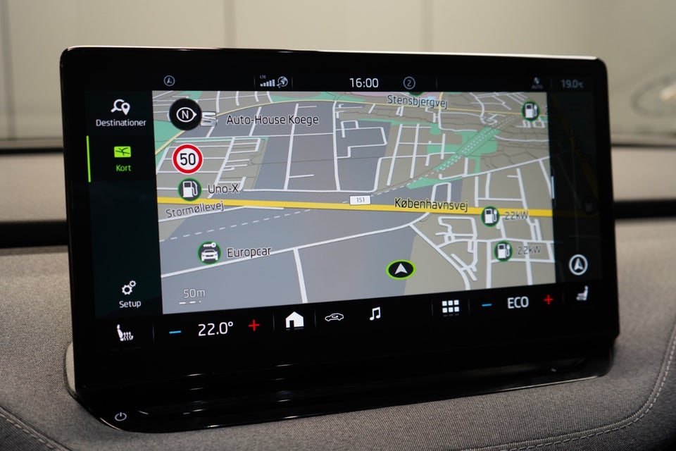 Skoda Enyaq 60 iV Loft 5d