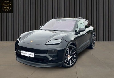 Porsche Macan 4 5d