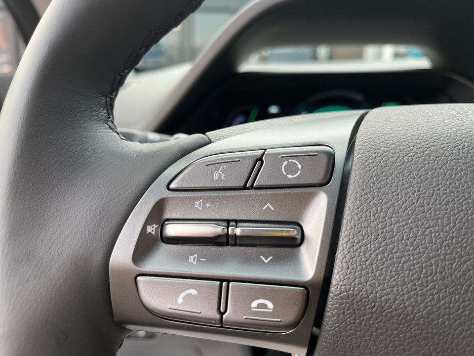 Hyundai Ioniq 1,6 PHEV Premium DCT 5d