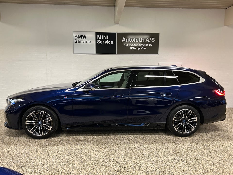 BMW i5 eDrive40 Touring Fully Charged M-Sport 5d
