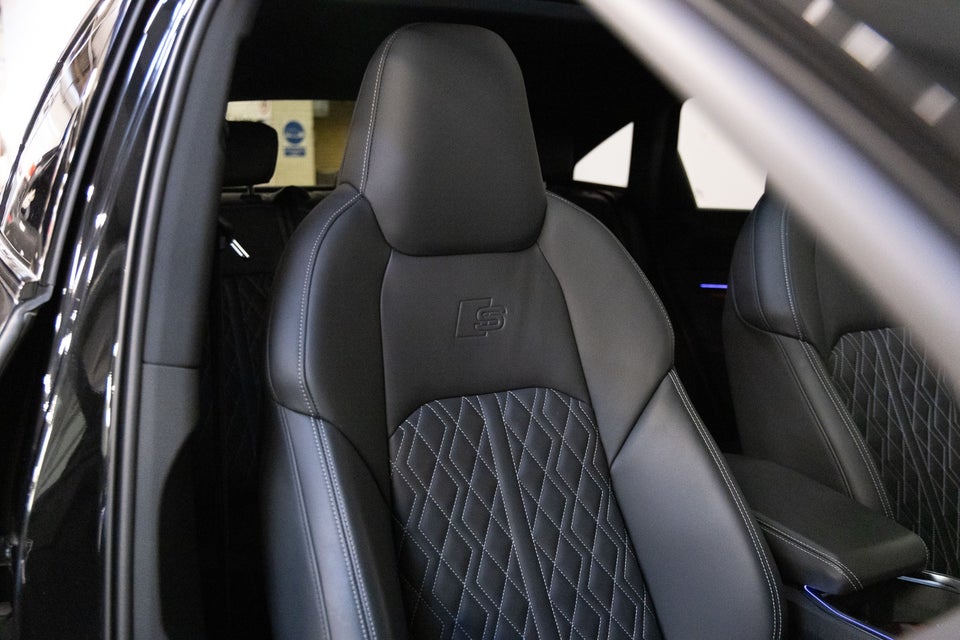 Audi e-tron S Sportback quattro 5d