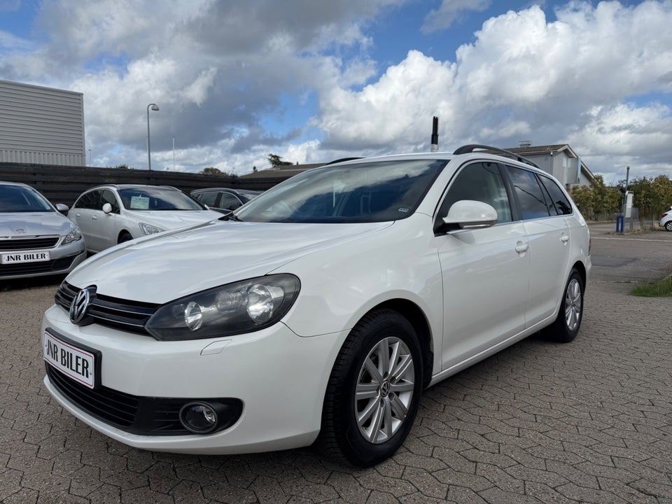 VW Golf VI 1,6 TDi 105 Comfortline Variant DSG BM 5d