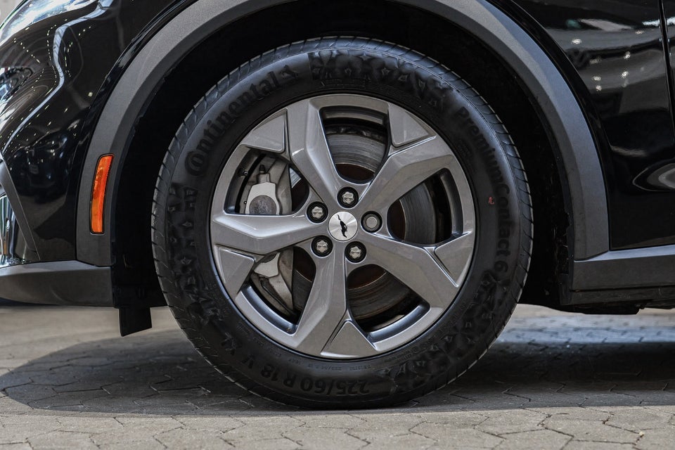 Ford Mustang Mach-E 75 Standard Range 5d