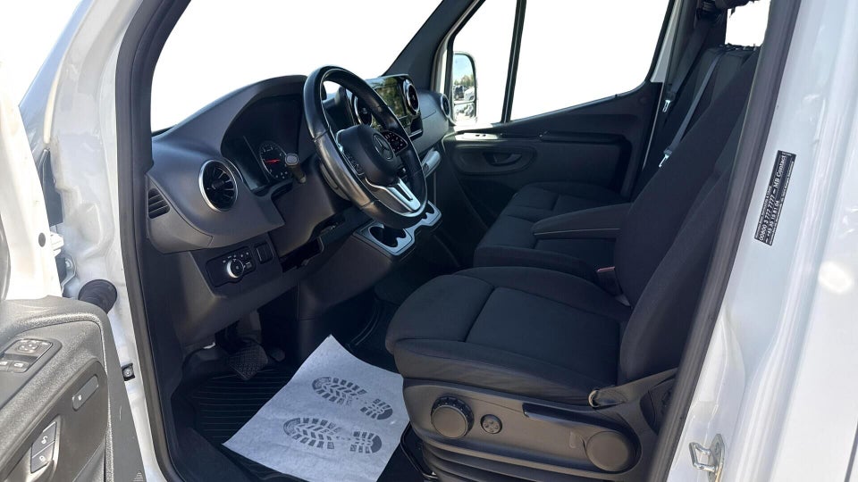 Mercedes Sprinter 317 2,0 CDi A2 Kassevogn aut. RWD