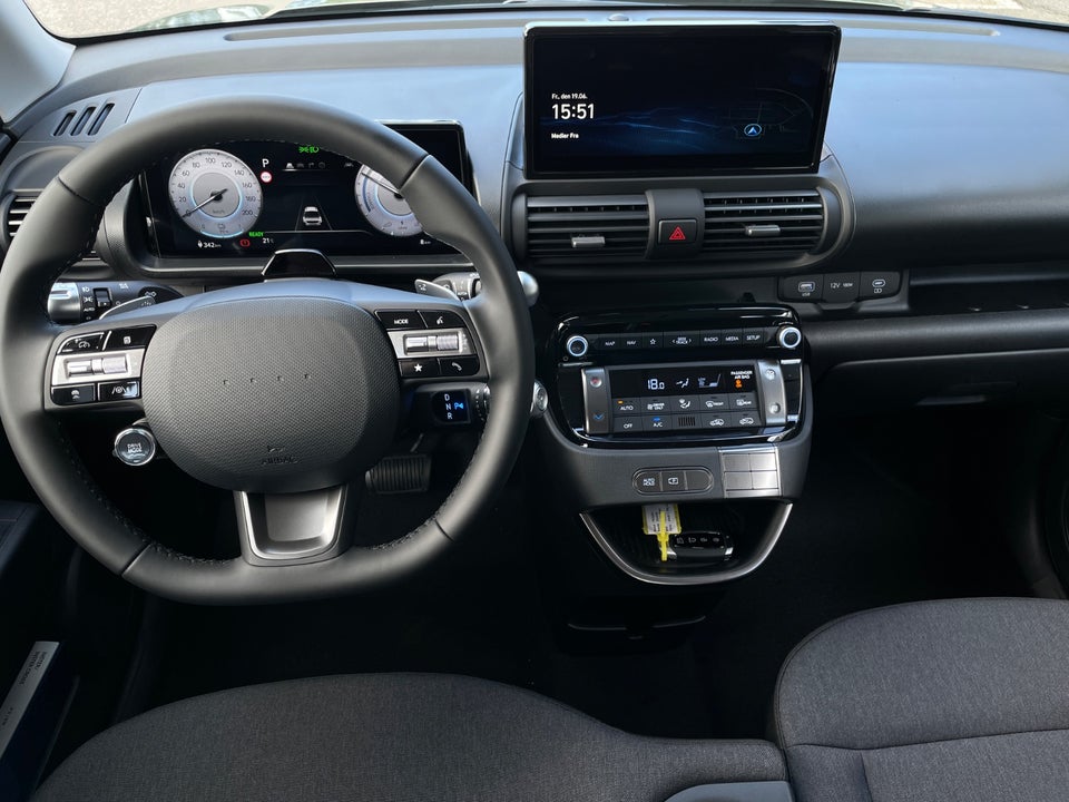 Hyundai Inster 49 Pixel 5d