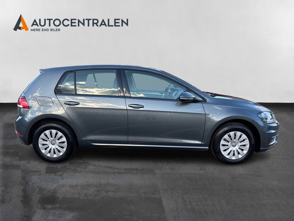 VW Golf VII 1,0 TSi 85 Trendline 5d
