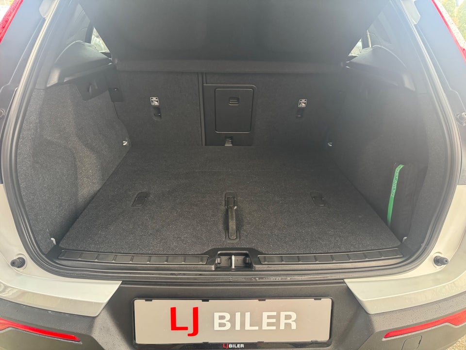 Volvo XC40 P8 ReCharge Twin Pro 5d