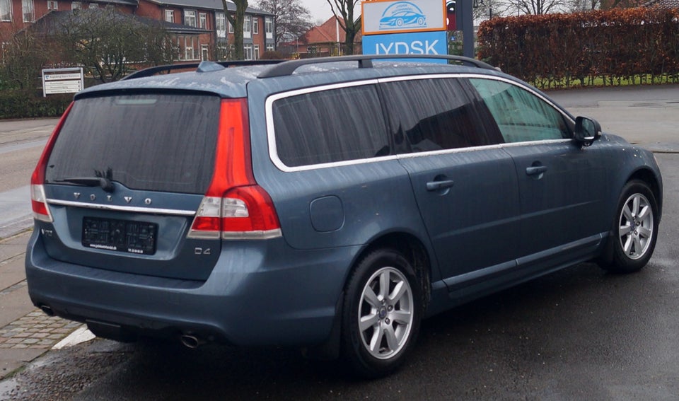 Volvo V70 2,0 D4 181 Momentum aut. 5d