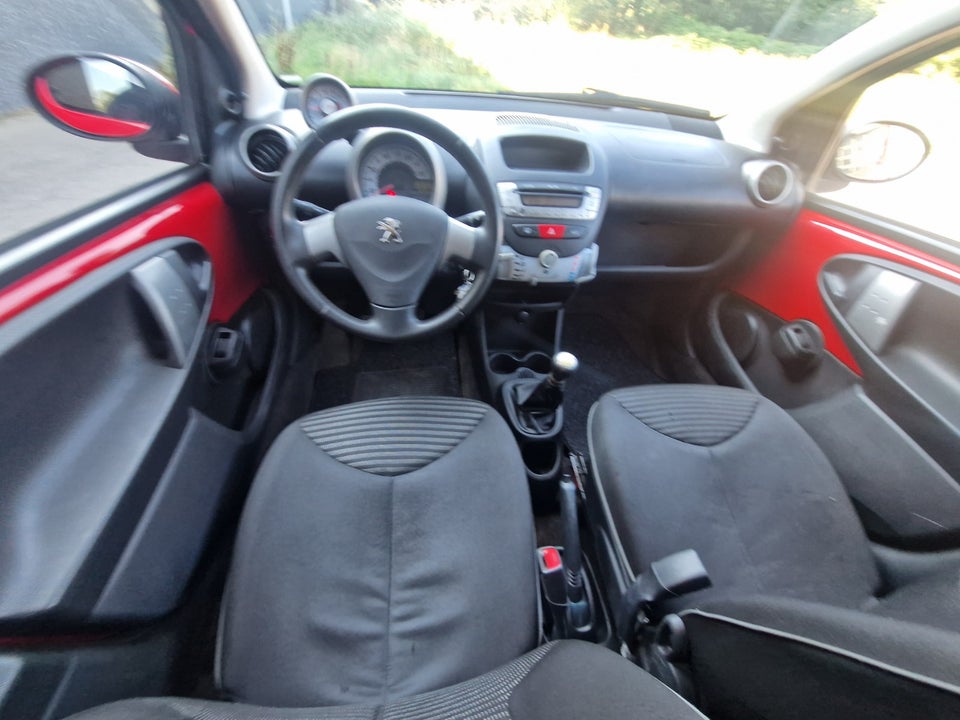 Peugeot 107 1,0  5d