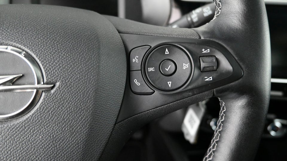 Opel Corsa 1,2 T 100 Black 5d