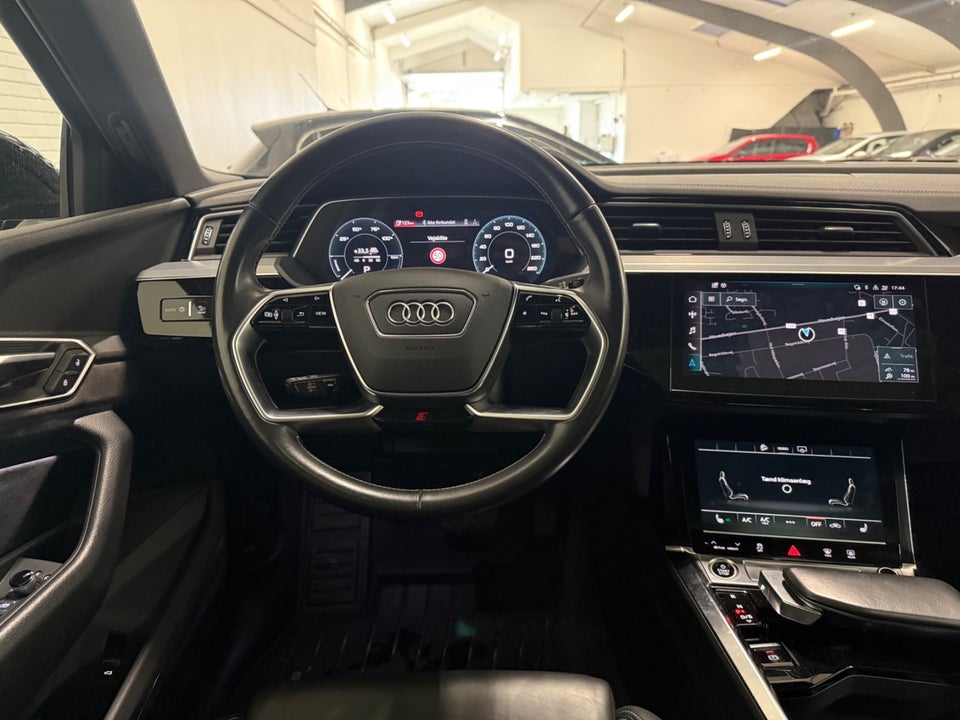 Audi e-tron 50 S-line Prestige quattro 5d