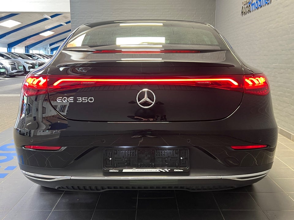 Mercedes EQE350 Electric Art 4d