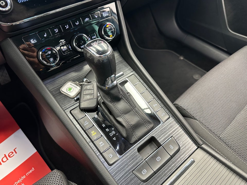 Skoda Superb 1,4 TSi iV Combi DSG 5d
