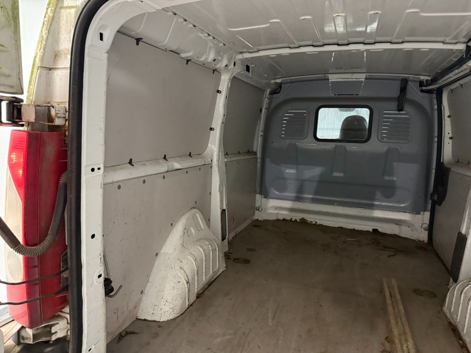 Peugeot Expert 2,0 HDi 128 L2H1 Van