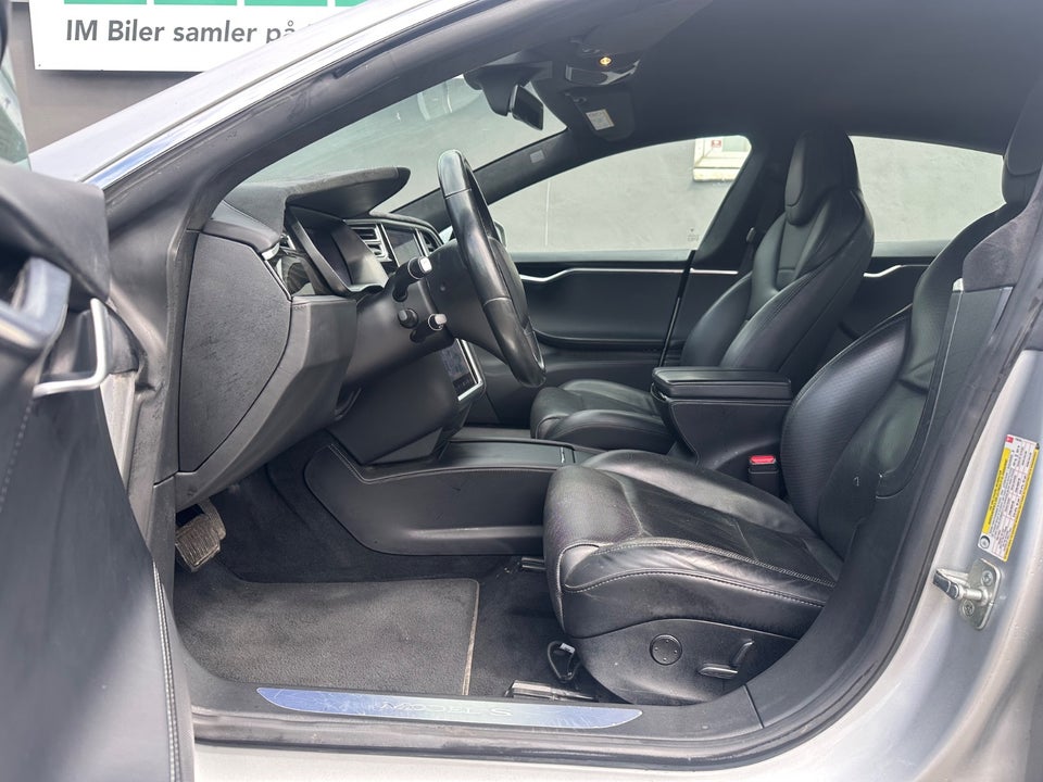 Tesla Model S 90D 5d