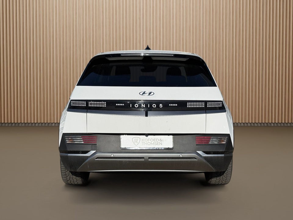 Hyundai Ioniq 5 77 Essential 5d