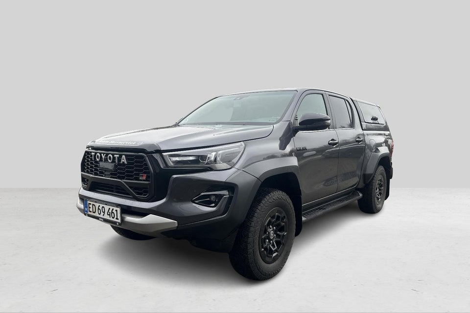 Toyota HiLux 2,8 D GR Sport Db.Kab aut. 4d