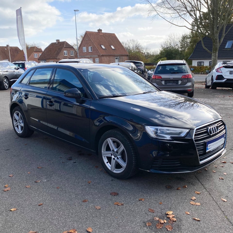 Audi A3 1,0 TFSi 116 Sportback 5d