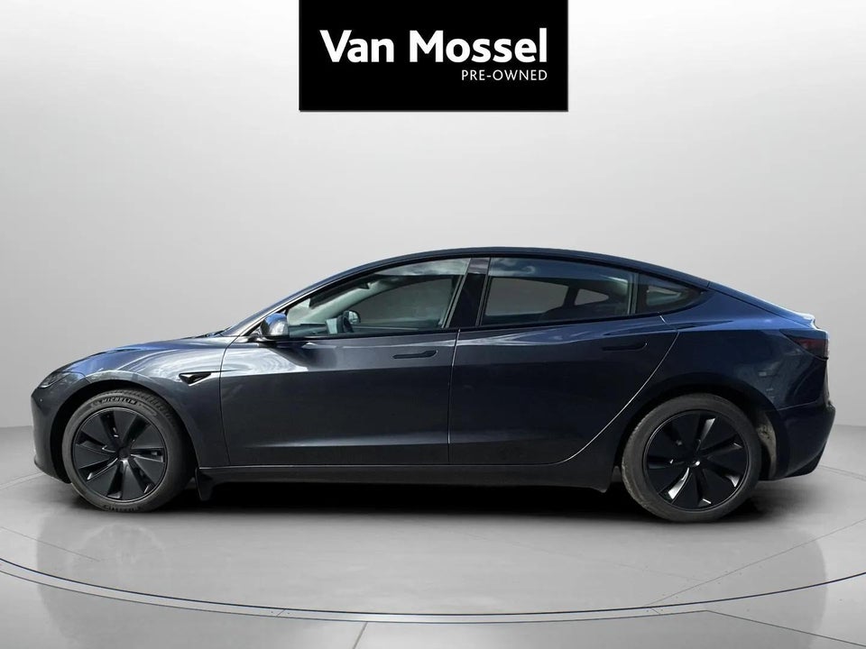 Tesla Model 3 Long Range AWD 4d