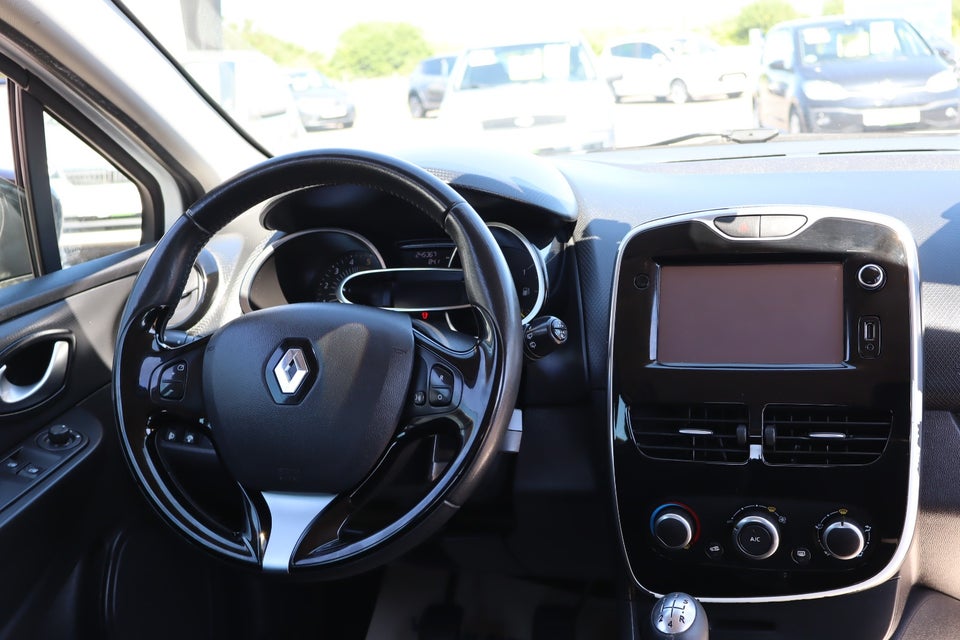 Renault Clio IV 1,5 dCi 75 Expression Sport Tourer 5d