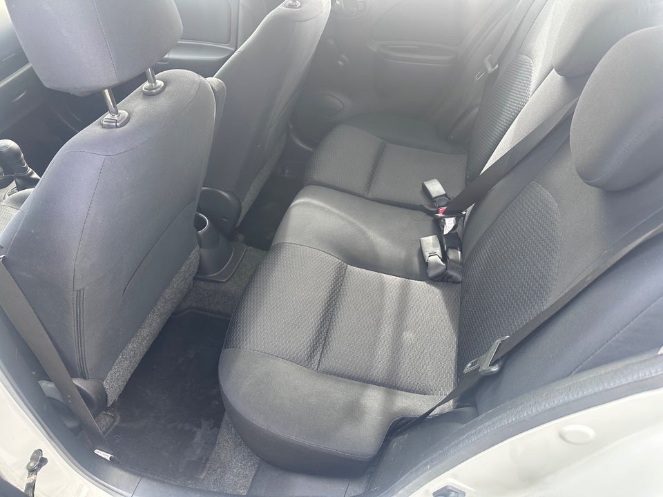 Nissan Micra 1,2 Dig-S 98 Acenta 5d