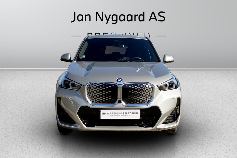 BMW iX1 xDrive30 M-Sport 5d