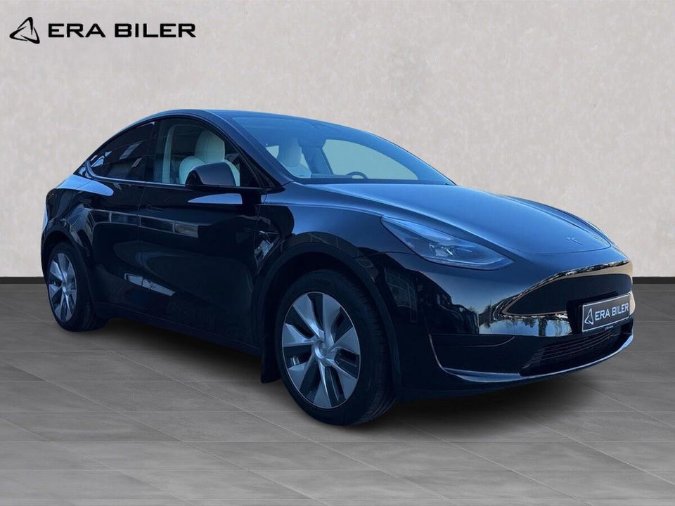Tesla Model Y RWD 5d