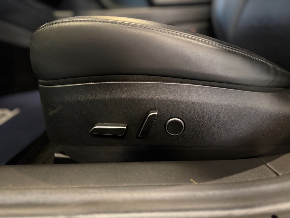 Tesla Model 3 Standard Range+ RWD 4d