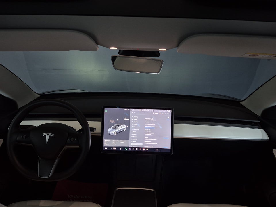 Tesla Model 3 Standard Range+ RWD 4d