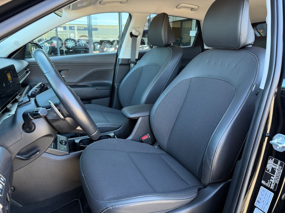 Hyundai Kona 64 EV Ultimate 5d