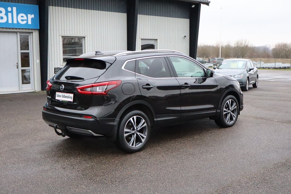 Nissan Qashqai 1,5 dCi 115 Tekna 5d