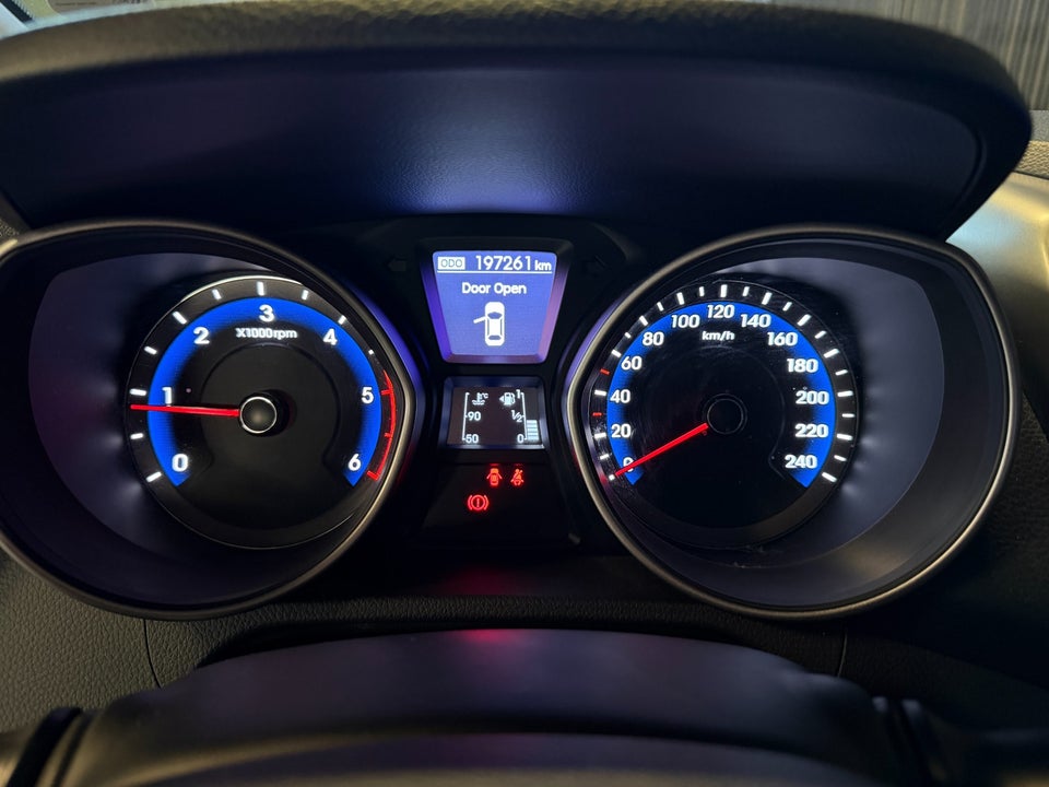 Hyundai i30 1,6 CRDi 110 Comfort Eco 5d