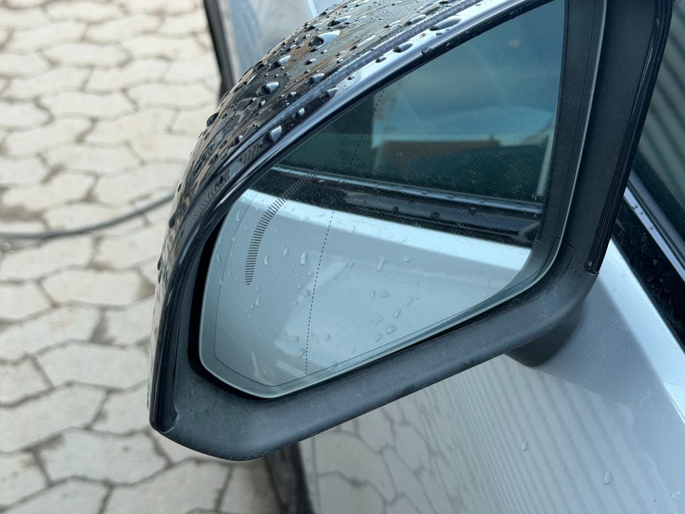 Volvo XC40 ReCharge Extended Range Ultimate 5d