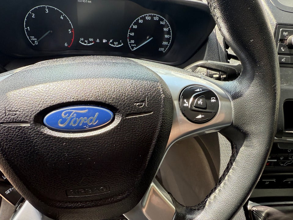 Ford Transit Connect 1,5 EcoBlue Active kort